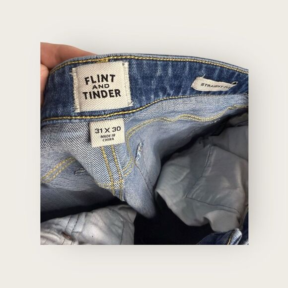 Flint & Tinder All-American Stretch Denim Straight Fit Medium Wash Size 31x30 - Picture 5 of 6
